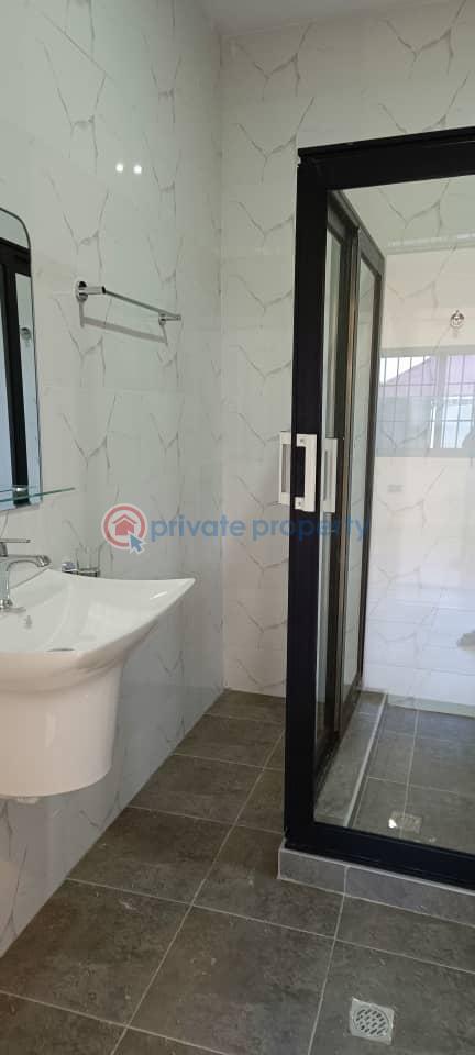 3 bedroom Detached Bungalow For Sale Amrahia Adenta Municipal Accra - 10