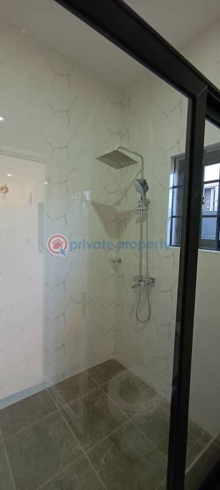 3 bedroom Detached Bungalow For Sale Amrahia Adenta Municipal Accra - 3