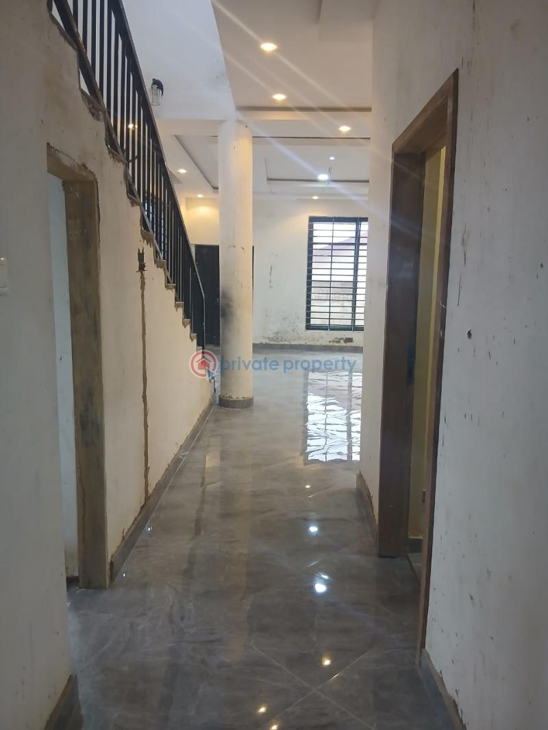 4 bedroom Detached Bungalow For Sale Haatso Accra Metropolitan  - 2