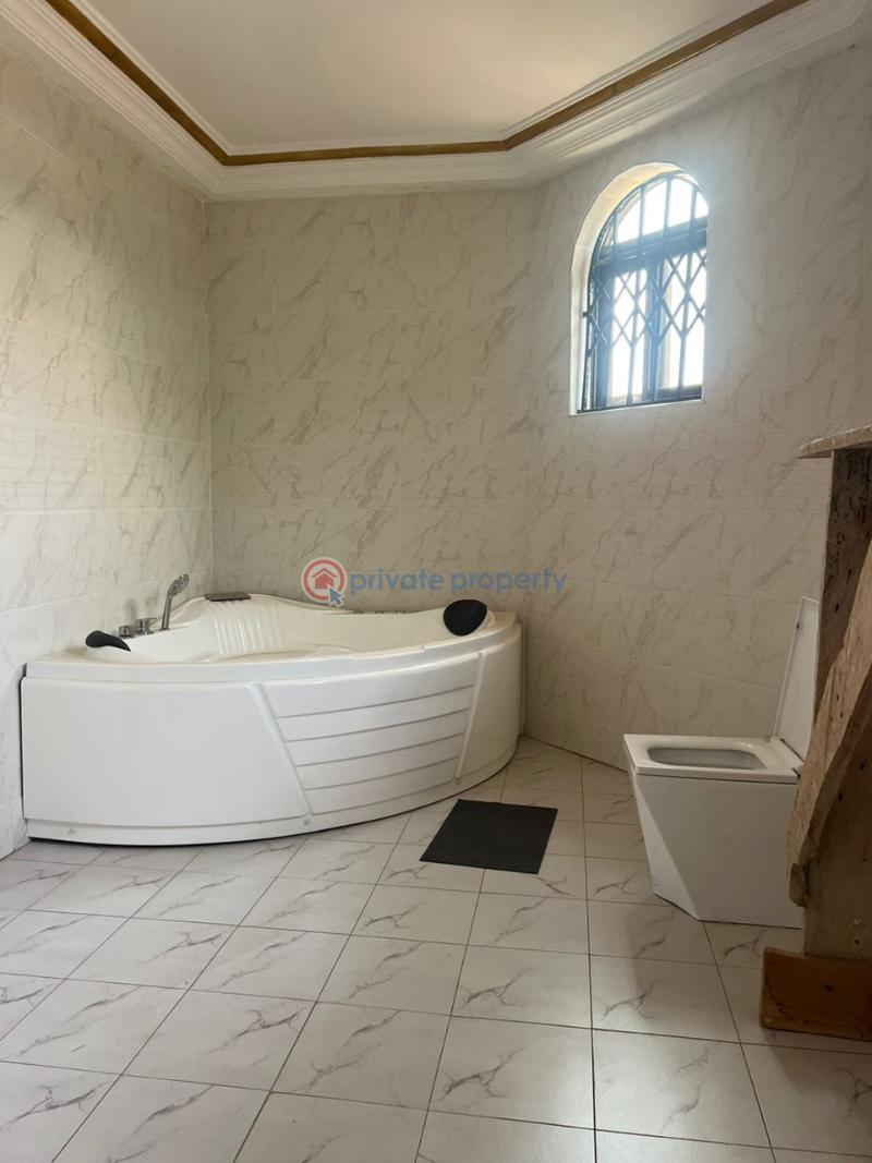 4 bedroom Detached Bungalow For Sale Gbawe Gravel Junction Area McCarthy Hill Ga South Municipal Accra - 4