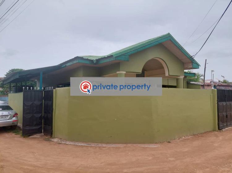 3 bedroom Detached Bungalow For Sale &nbsp;achimota Market Accra Metropolitan  - 6