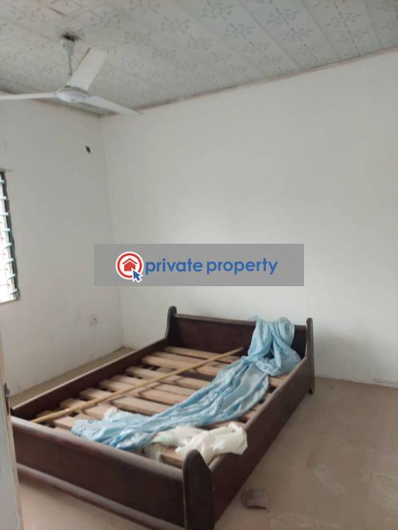 3 bedroom Detached Bungalow For Sale &nbsp;achimota Market Accra Metropolitan  - 5