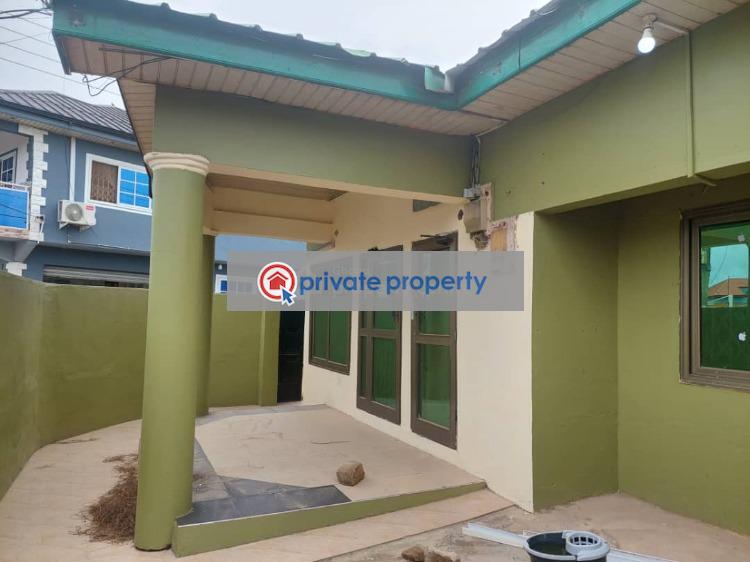 3 bedroom Detached Bungalow For Sale &nbsp;achimota Market Accra Metropolitan  - 0