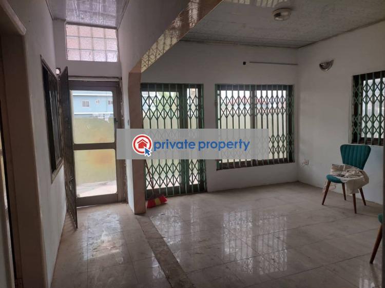 3 bedroom Detached Bungalow For Sale &nbsp;achimota Market Accra Metropolitan  - 4