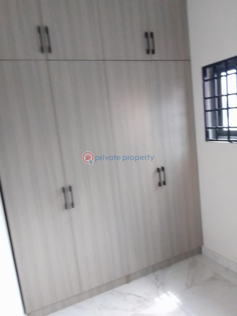 4 bedroom Detached Duplex For Sale Gbawe Topbase McCarthy Hill Ga South Municipal Accra - 11