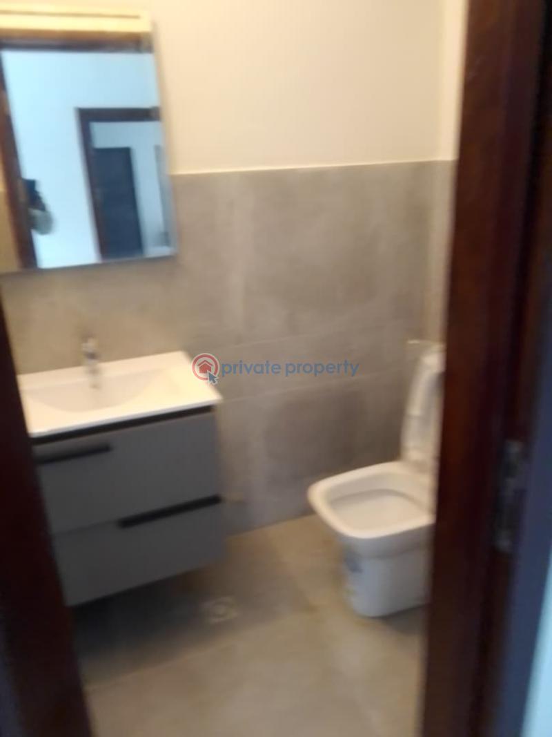 4 bedroom Detached Duplex For Sale Gbawe Topbase McCarthy Hill Ga South Municipal Accra - 10