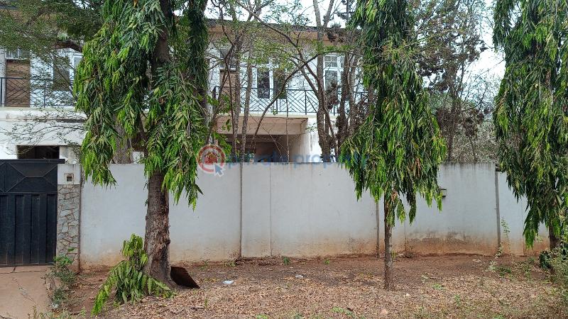 Commercial Land For Sale Behind Absa Club House Ambassadorial Enclave Roman Ridge Accra - 0
