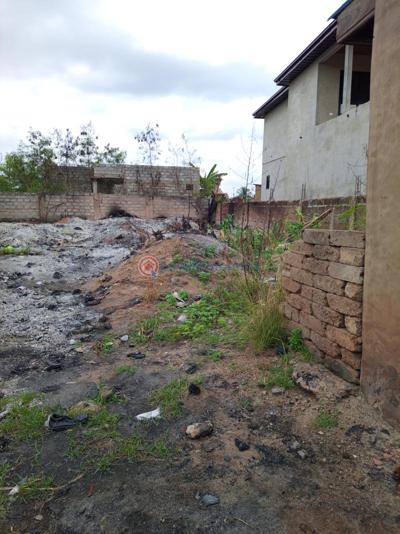 Land For Sale Manhean Nsakina Route Ablekuma Awoshie Ga Central Municipal Accra - 1