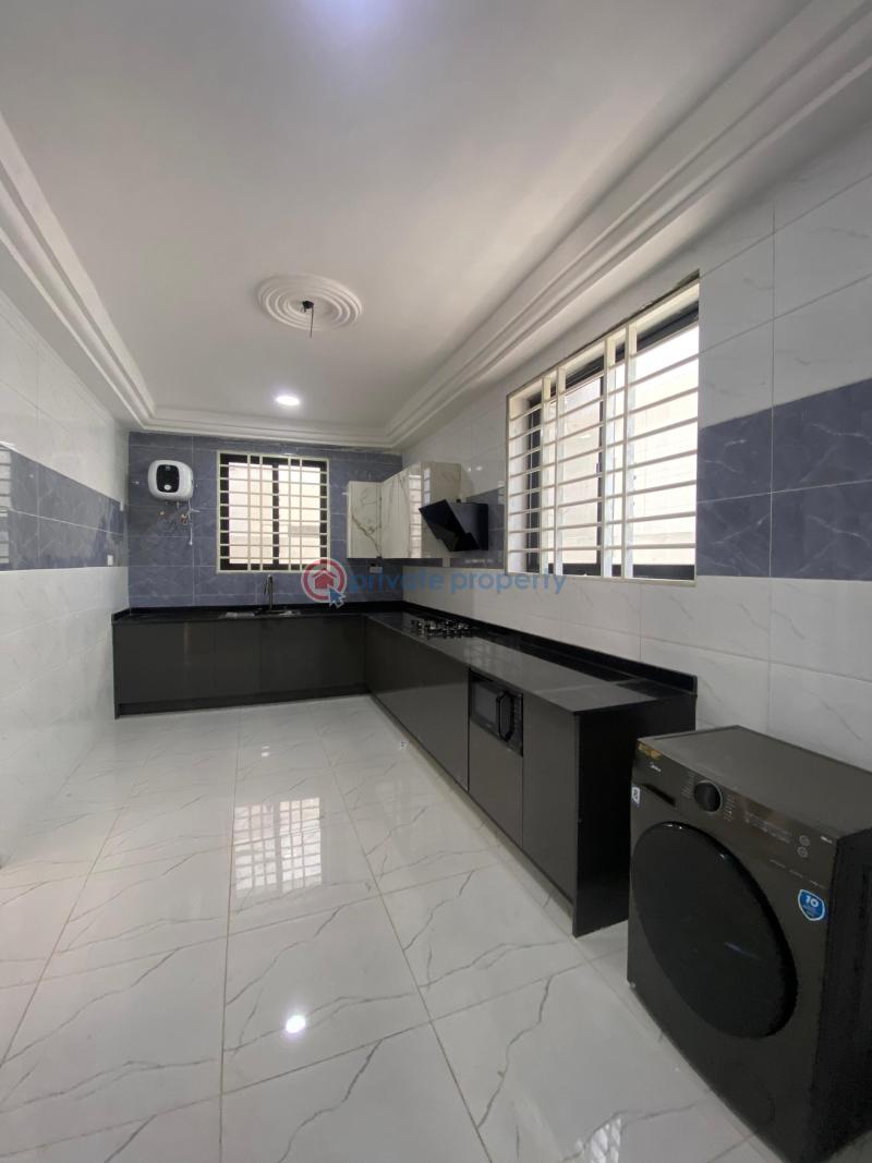 4 bedroom Townhouse For Rent Spintex Road Accra - 11