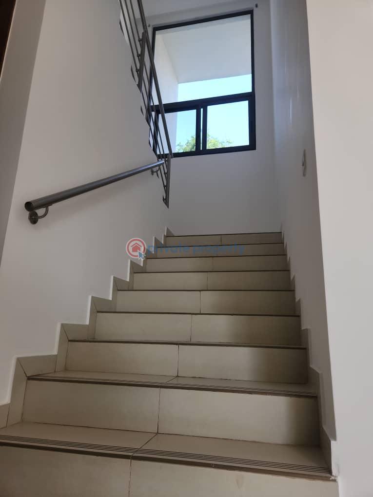 4 bedroom Townhouse For Rent Airport Residential Area Accra - 11