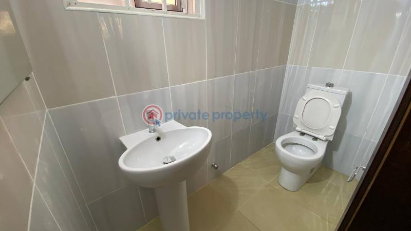 5 bedroom Townhouse For Rent Cantonments Accra - 17