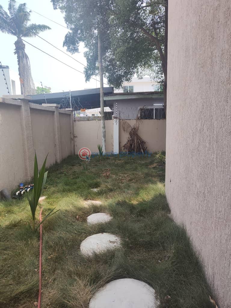 4 bedroom Townhouse For Sale Accra Ghana Cantonments  - 11