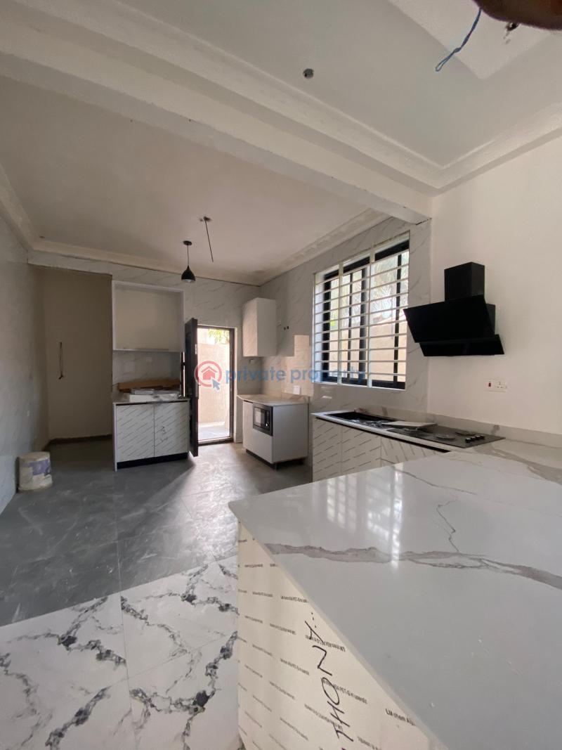 4 bedroom Townhouse For Rent Spintex Road Accra - 14
