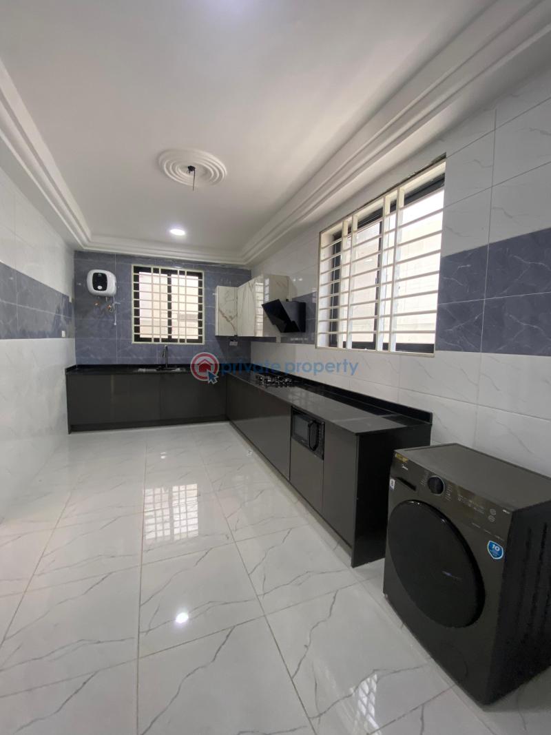 4 bedroom Townhouse For Rent Spintex Road Accra - 7
