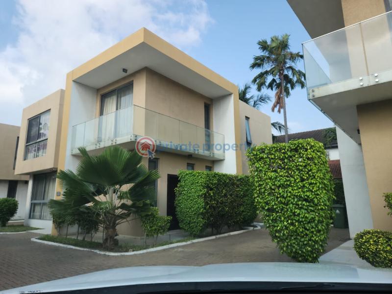 4 bedroom Townhouse For Rent Airport Residential Area Accra - 0