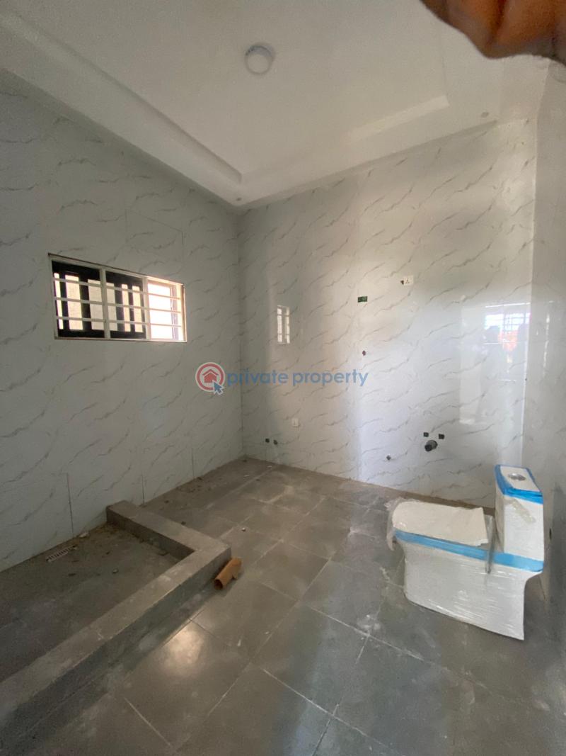 4 bedroom Townhouse For Rent Spintex Road Accra - 15
