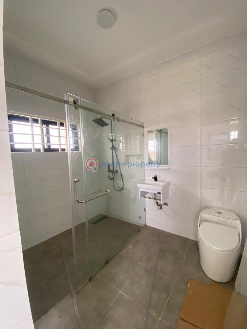 4 bedroom Townhouse For Rent Spintex Road Accra - 6
