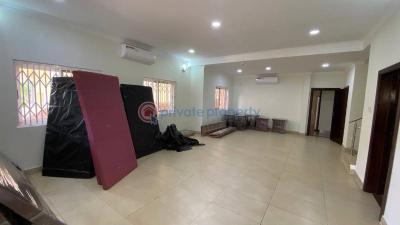 5 bedroom Townhouse For Rent Cantonments Accra - 18