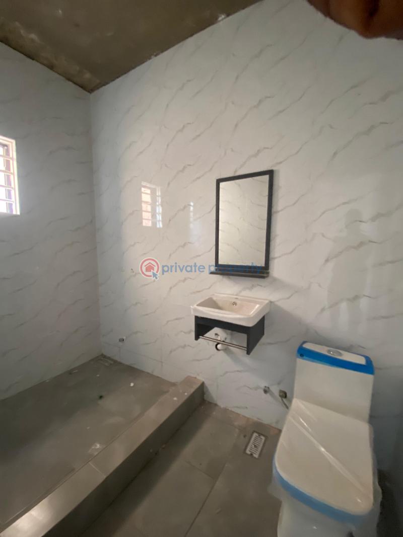 4 bedroom Townhouse For Rent Spintex Road Accra - 6