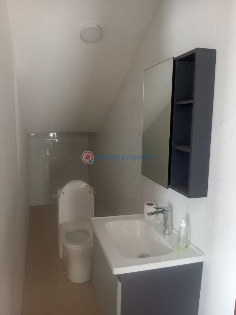 4 bedroom Townhouse For Sale East Legon Adjiringanor Adjiringanor East Legon Accra - 11