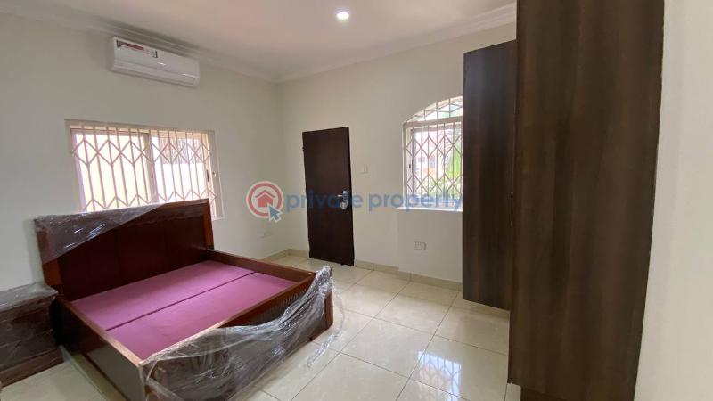 5 bedroom Townhouse For Rent Cantonments Accra - 3