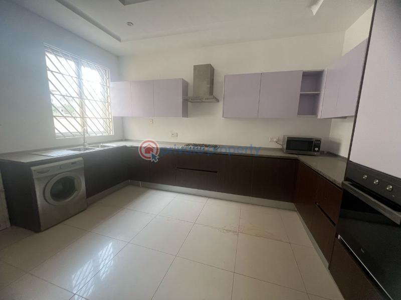 3 bedroom Townhouse For Rent East Airport Airport Residential Area Accra - 2