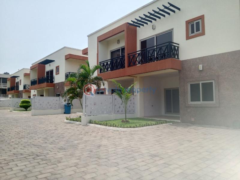 3 bedroom Townhouse For Rent Airport Residential Area Accra - 14