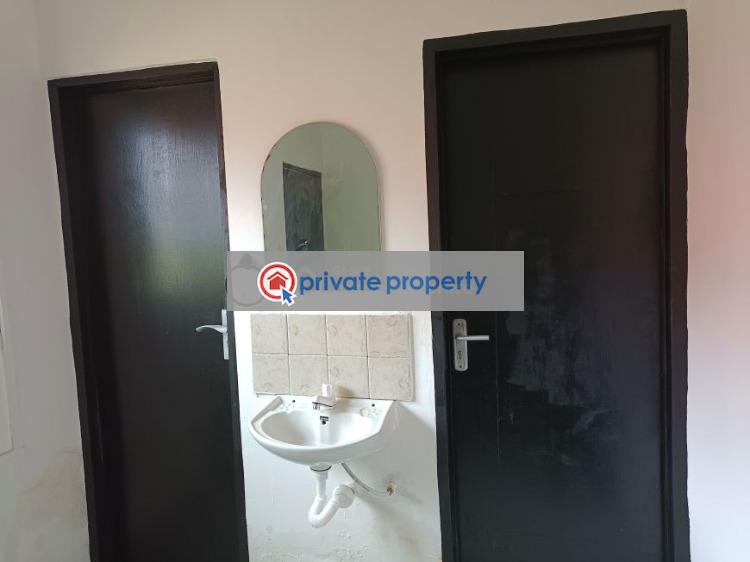 2 bedroom Semi detached Bungalow For Sale &nbsp;ayensu River Estates Oyibi Accra - 7