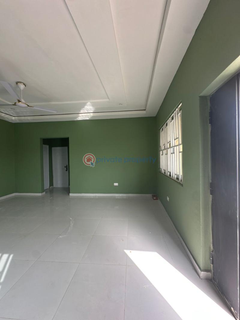 2 bedroom House For Sale Community 25 Tema Accra - 7