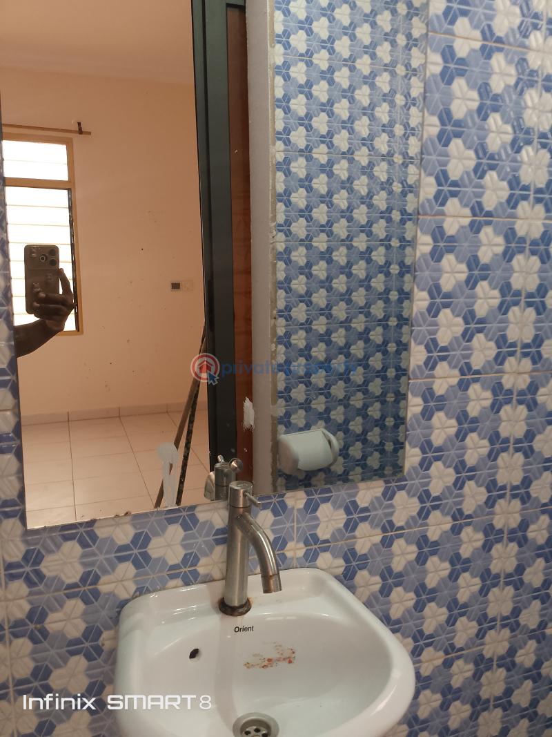 2 bedroom Apartment For Rent Tse Addo Container Behind The Labadi Trade Fair Center Tse Addo Accra - 7