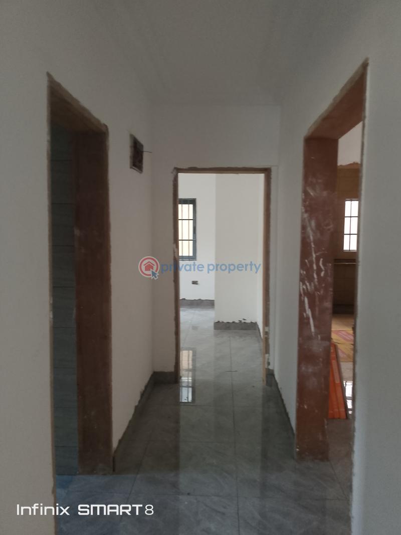 2 bedroom Apartment For Rent Teshie Bushroad Police Statoin Teshie-Nungua Estates Accra - 2