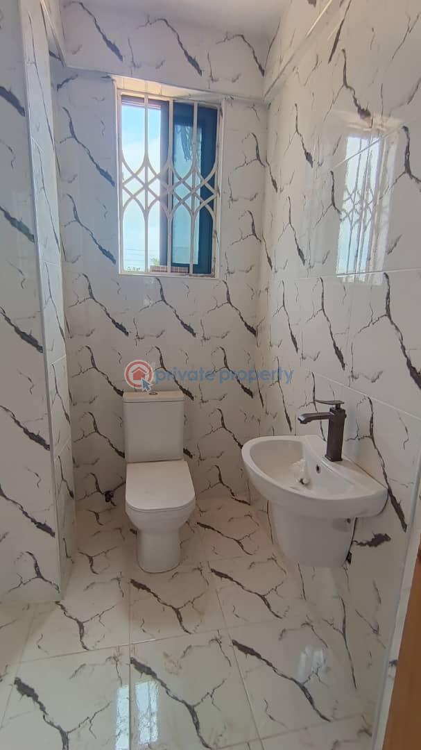 2 bedroom Apartment For Rent Rasta Bushroad Police Statoin Teshie-Nungua Estates Accra - 3
