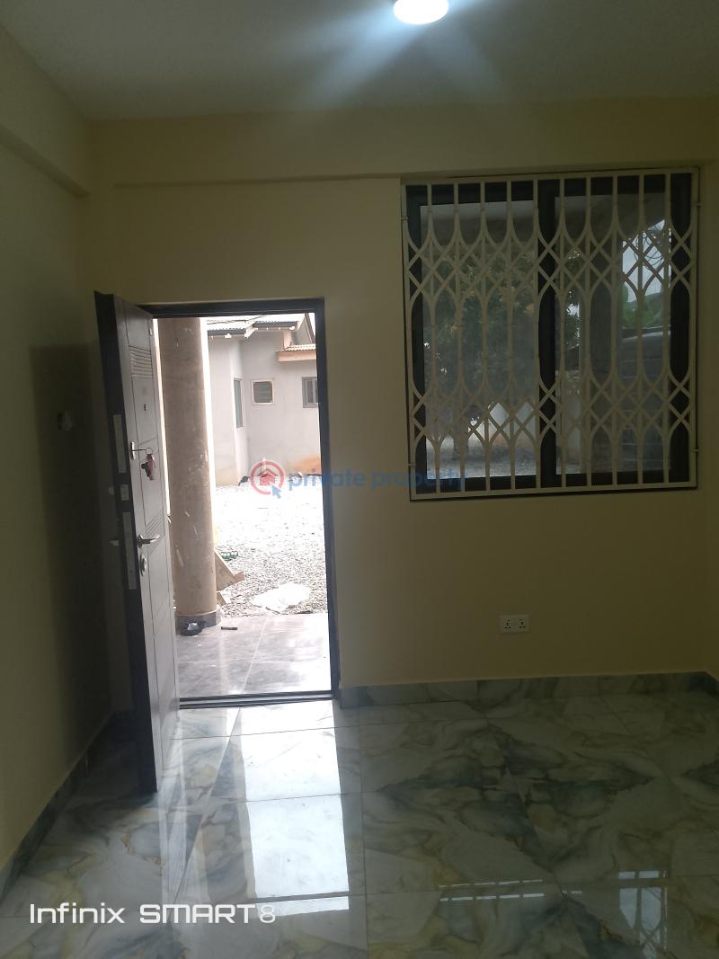 2 bedroom Apartment For Rent Rasta Bushroad Police Statoin Teshie-Nungua Estates Accra - 9