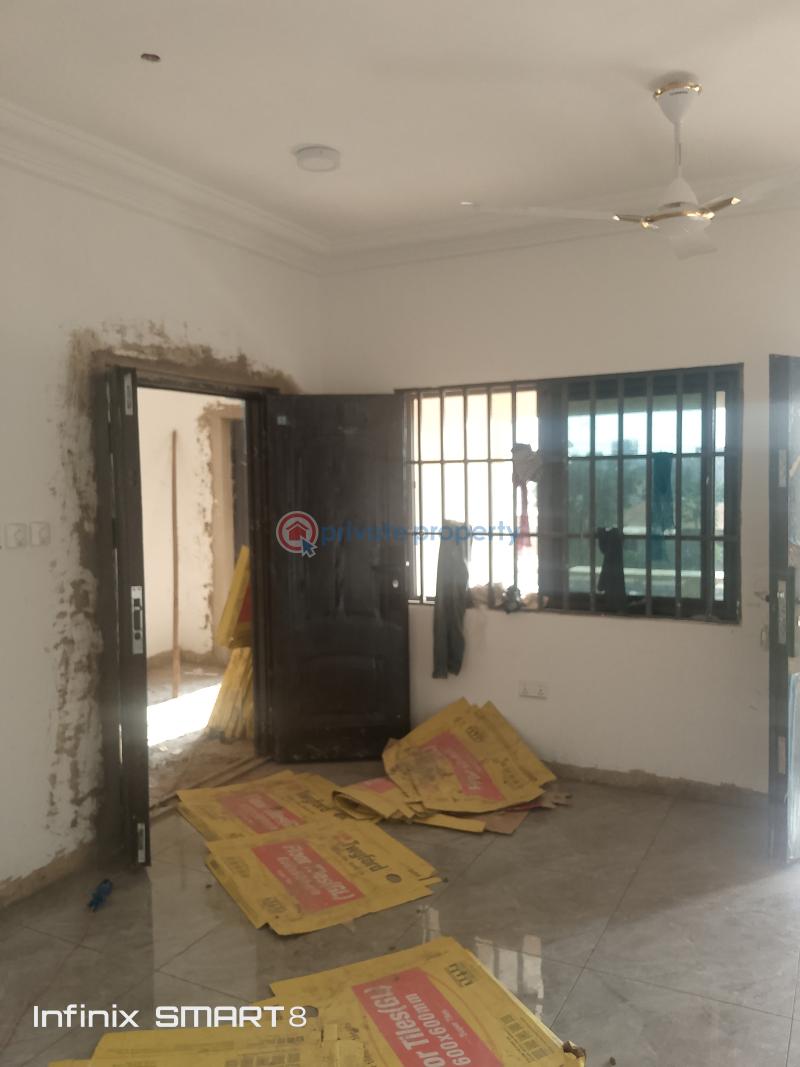 2 bedroom Apartment For Rent Rasta Bushroad Police Statoin Teshie-Nungua Estates Accra - 8