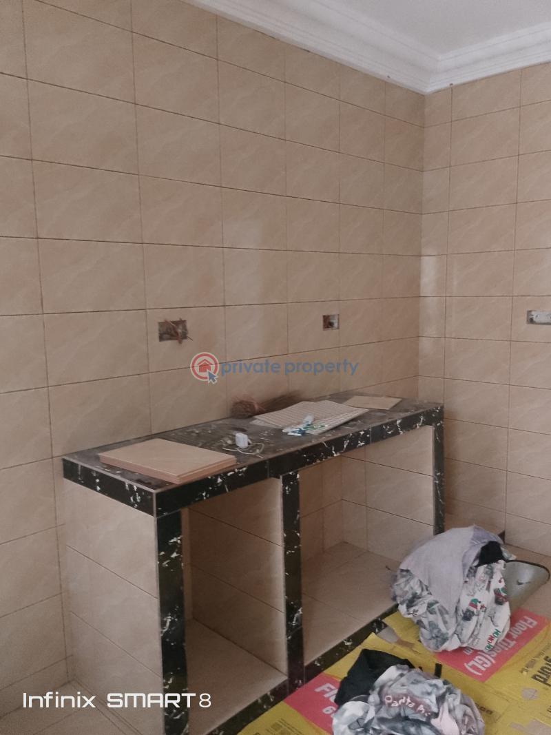 2 bedroom Apartment For Rent Teshie Bushroad Police Statoin Teshie-Nungua Estates Accra - 4