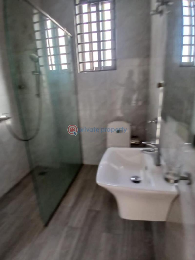 2 bedroom Apartment For Rent Bush Road Rasta Police Station Teshie-Nungua Estates Accra - 5