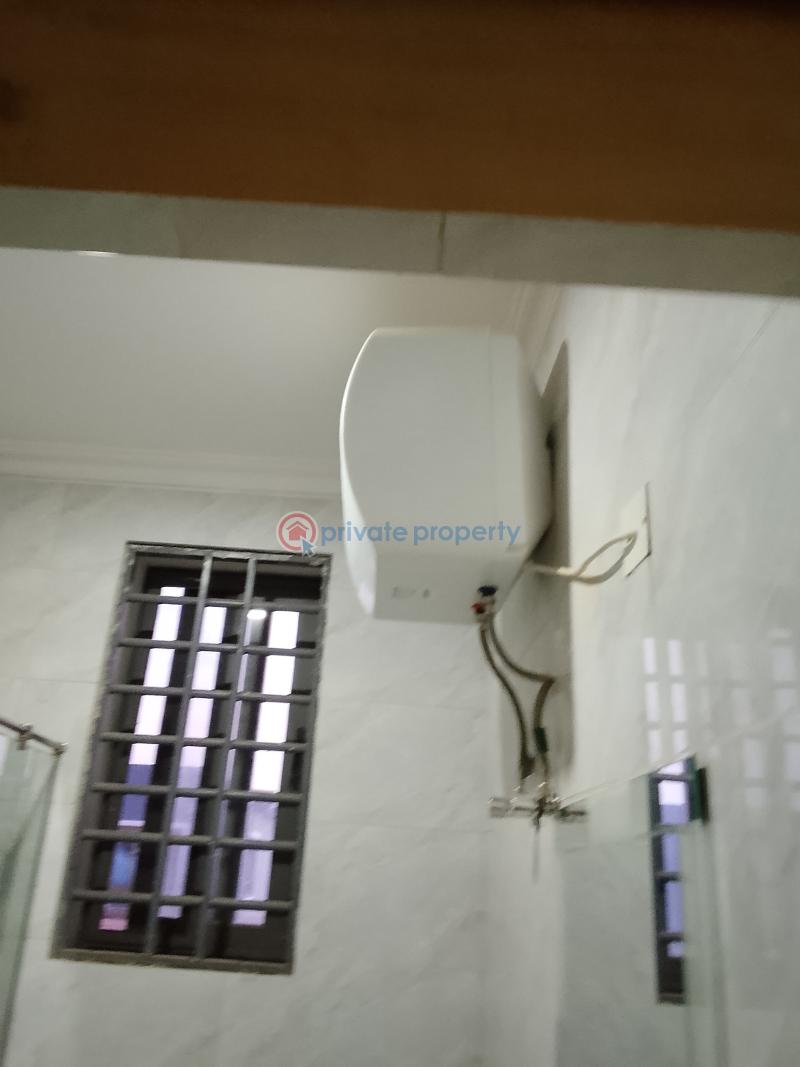 2 bedroom Apartment For Rent Rasta Bushroad Police Station Teshie-Nungua Estates Accra - 7