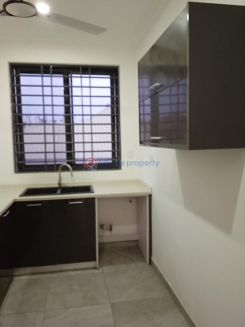 2 bedroom Apartment For Rent Rasta Bushroad Police Station Teshie-Nungua Estates Accra - 9