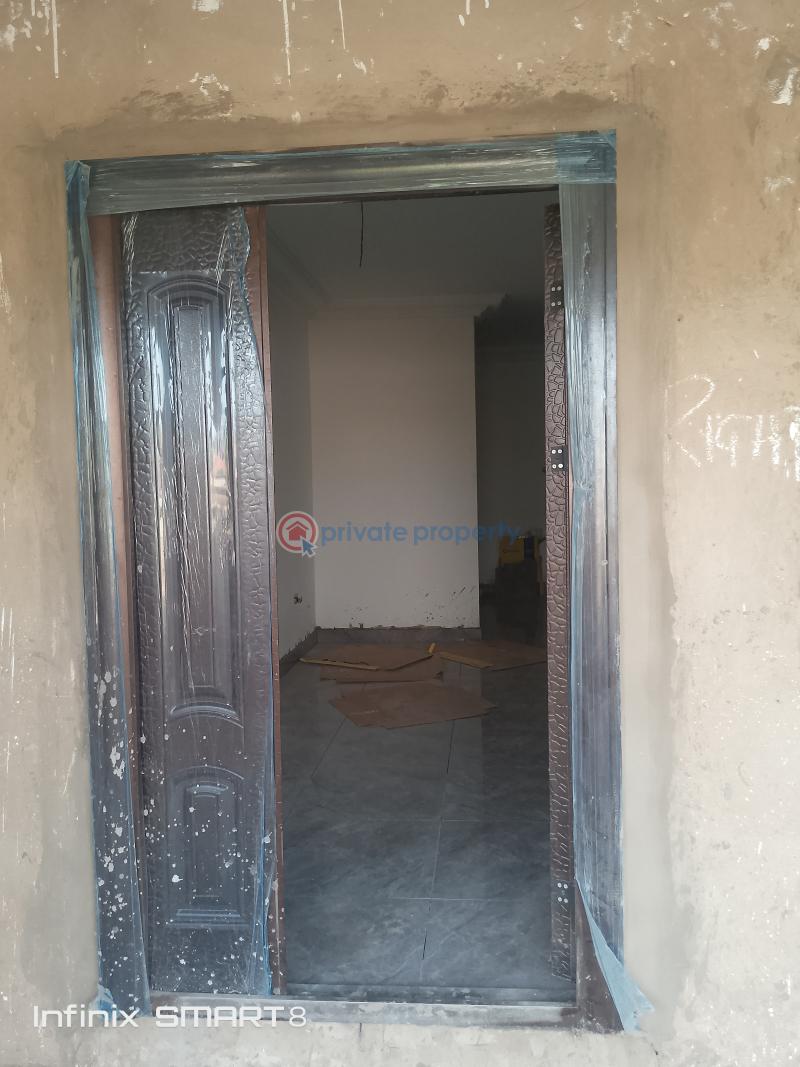 2 bedroom Apartment For Rent Teshie Bushroad Police Statoin Teshie-Nungua Estates Accra - 1