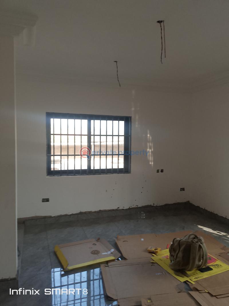 2 bedroom Apartment For Rent Teshie Bushroad Police Statoin Teshie-Nungua Estates Accra - 5