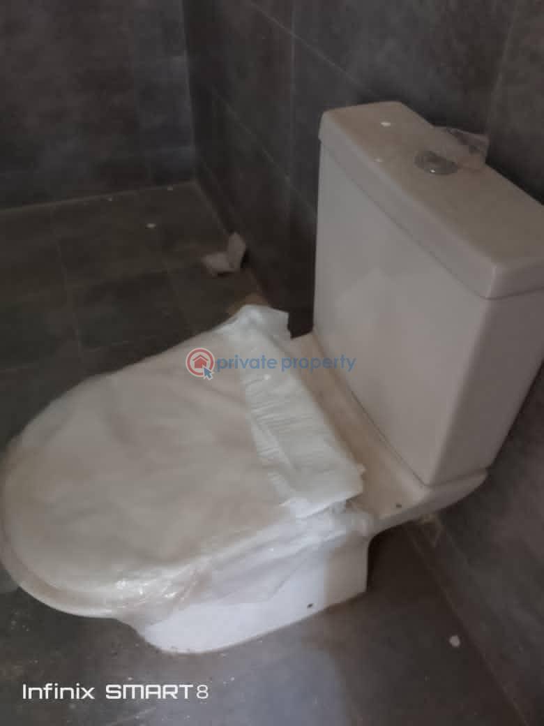 2 bedroom Apartment For Rent Tse Addo Goil Filling Station Behind The Labadi Trade Fair Center Tse Addo Accra - 6