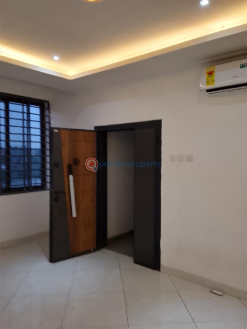 2 bedroom Apartment For Rent Rasta Bushroad Police Station Teshie-Nungua Estates Accra - 10