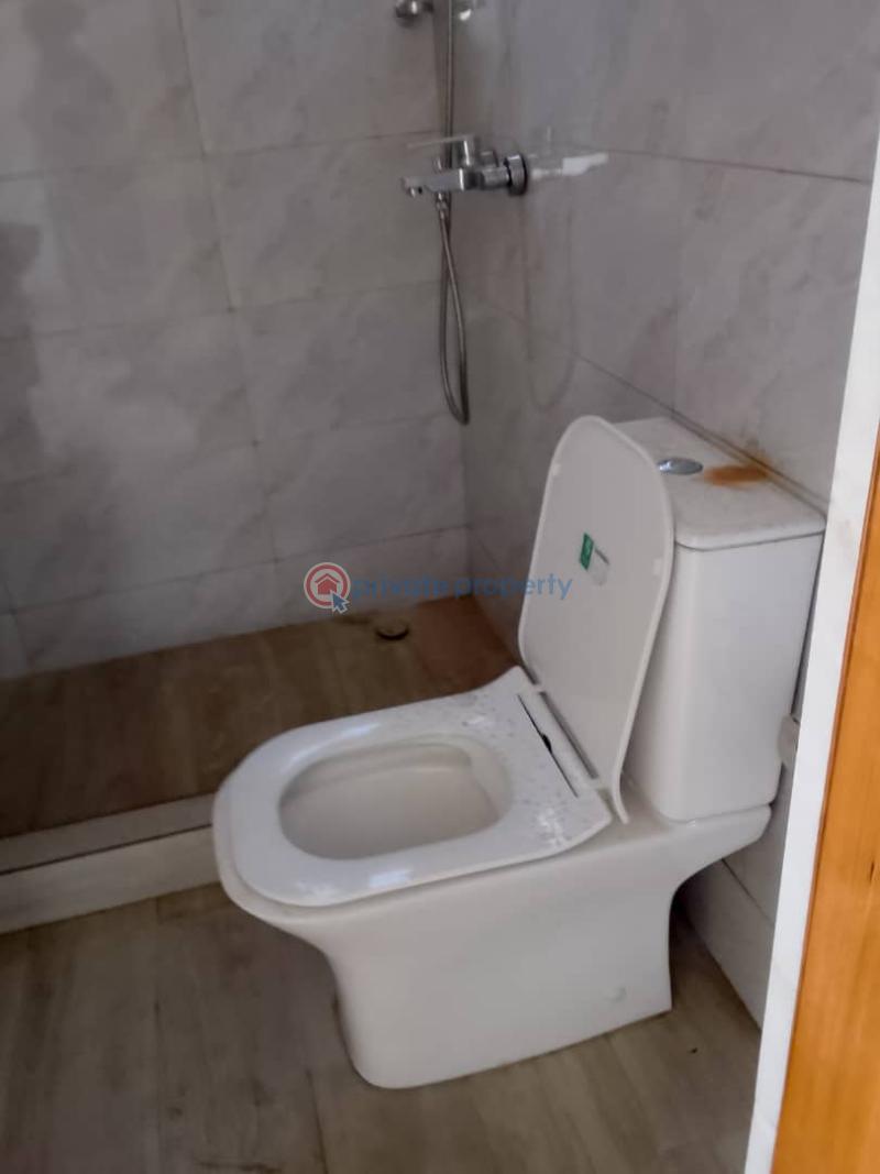 2 bedroom Apartment For Rent Rasta Teshie Bushroad Teshie-Nungua Estates Accra - 2