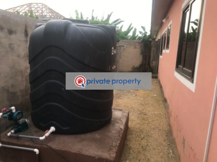 2 bedroom Semi detached Bungalow For Sale &nbsp;tiaman Oyarifa Ga East Municipal Accra - 8