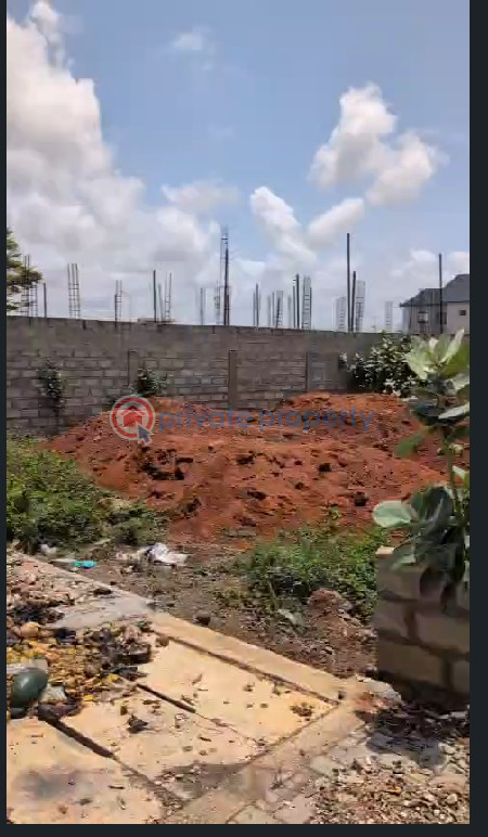 Land For Sale Au Village Cantonments Accra - 2