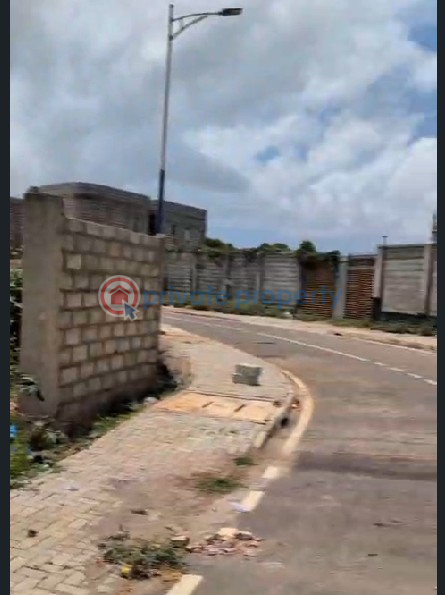 Land For Sale Au Village Cantonments Accra - 3