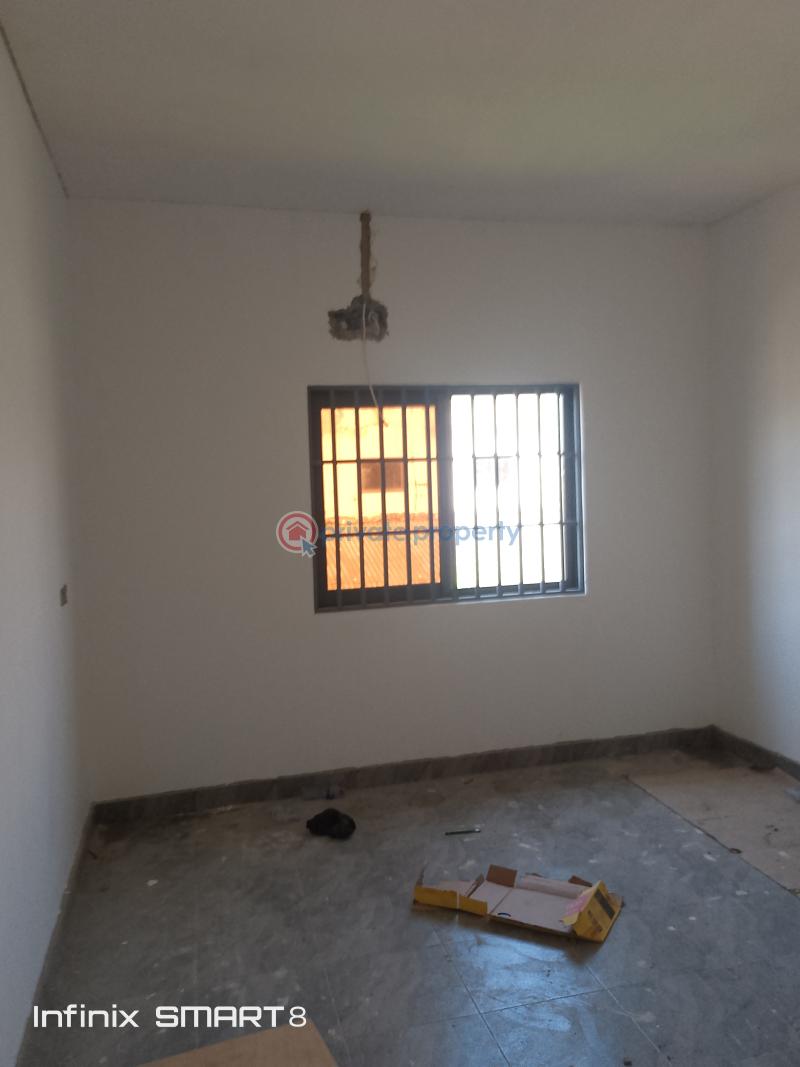 2 bedroom Apartment For Rent Rasta Bushroad Police Statoin Teshie-Nungua Estates Accra - 5