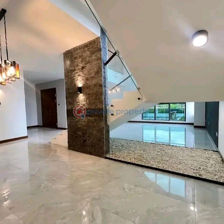 4 bedroom Townhouse For Sale Trasacco East Legon Accra - 9