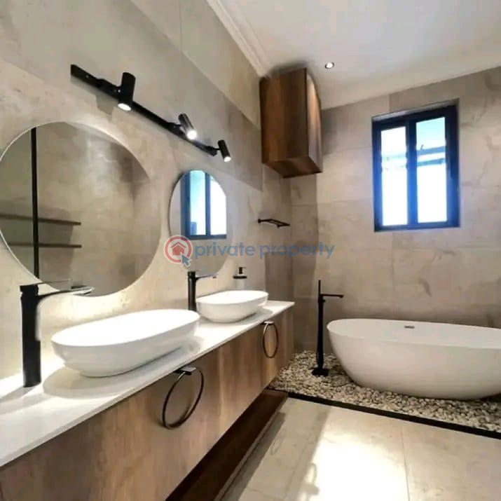 4 bedroom Townhouse For Sale Trasacco East Legon Accra - 6
