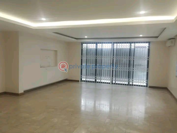 2 bedroom Apartment For Rent Airport Residential Area Accra - 9